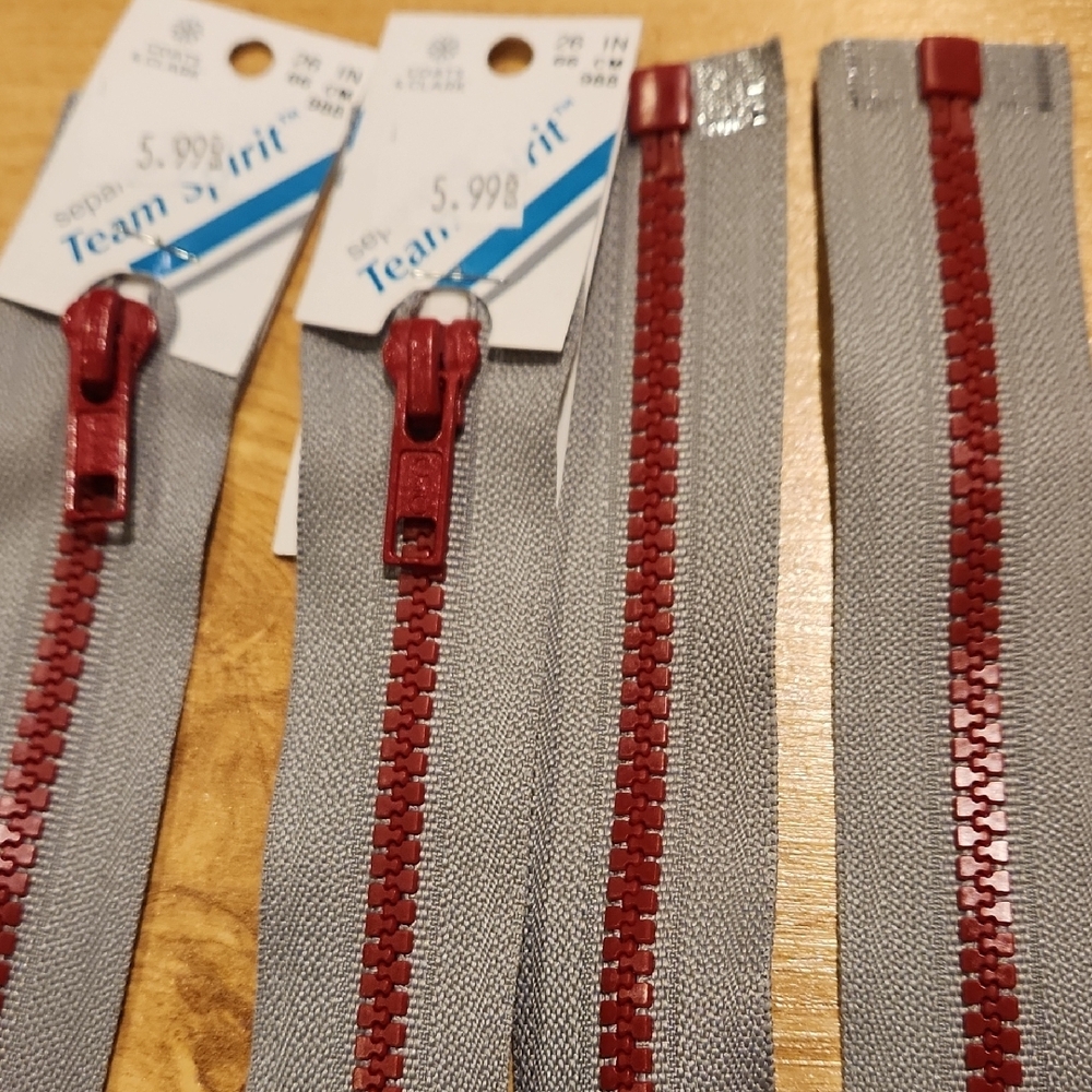 Red and Gray Zipper Molded Plastic 26" Separating/Open End New